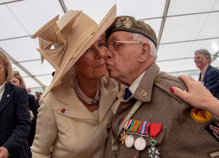 Europa recuerda cómo fue el desembarco de Normandía con la presencia de diferentes líderes políticos como Trump, Macron y el príncipe Carlos de Inglaterra