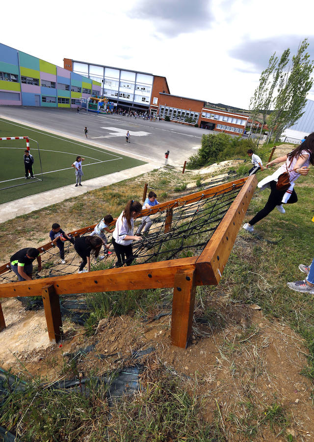 Fotos: El colegio de Ribabellosa revoluciona la hora del patio