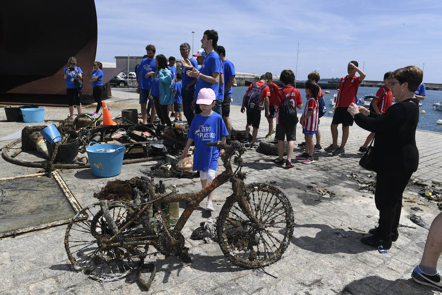 Fotos: Limpieza de basura en Urdaibai