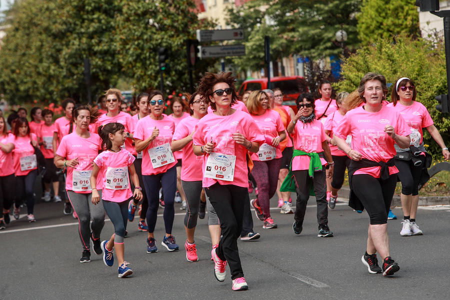 6.000 participantes toman parte en la Carrera de la Mujer que en su decimosegunda edición vuelve a concienciar sobre la prevención del cáncer de piel