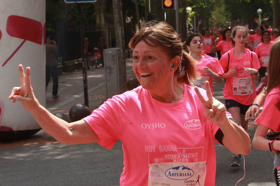 6.000 participantes toman parte en la Carrera de la Mujer que en su decimosegunda edición vuelve a concienciar sobre la prevención del cáncer de piel