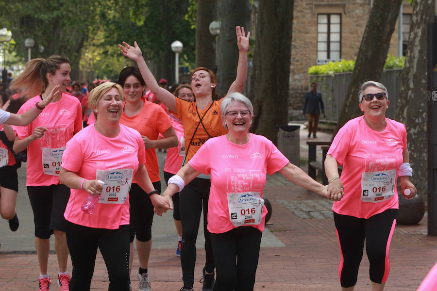 6.000 participantes toman parte en la Carrera de la Mujer que en su decimosegunda edición vuelve a concienciar sobre la prevención del cáncer de piel