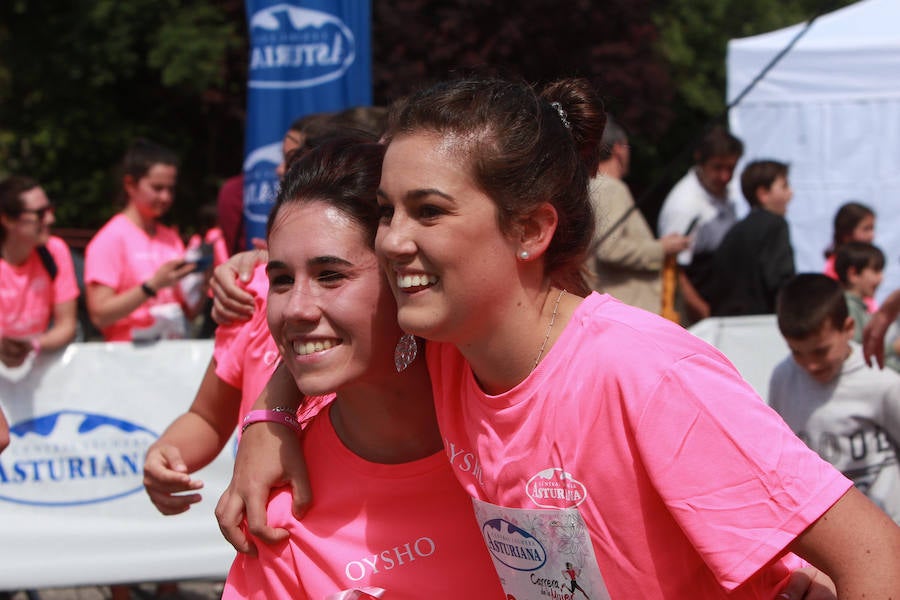 6.000 participantes toman parte en la Carrera de la Mujer que en su decimosegunda edición vuelve a concienciar sobre la prevención del cáncer de piel