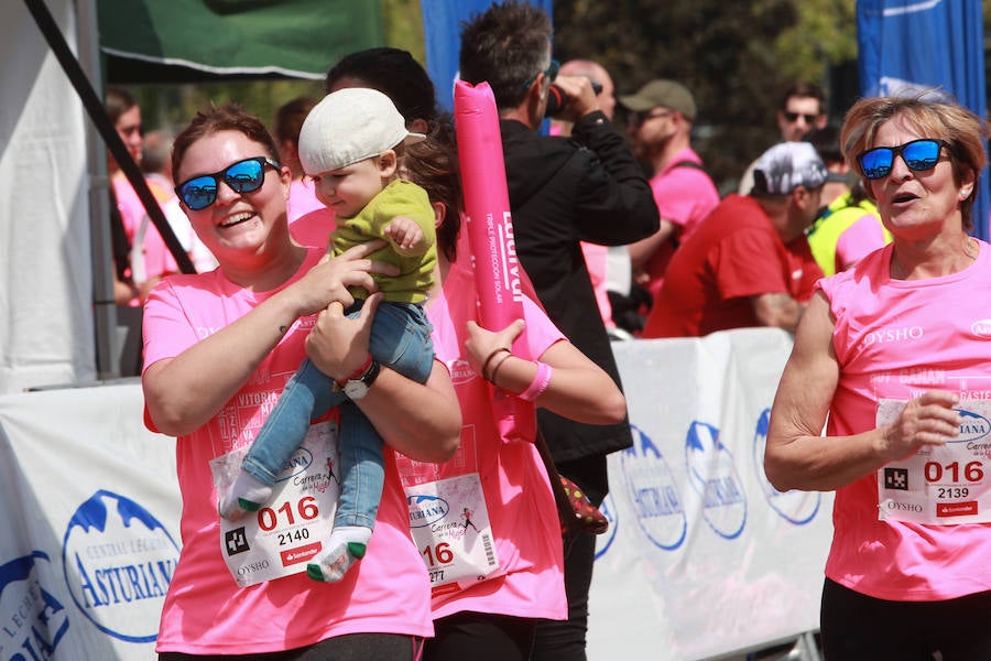 6.000 participantes toman parte en la Carrera de la Mujer que en su decimosegunda edición vuelve a concienciar sobre la prevención del cáncer de piel