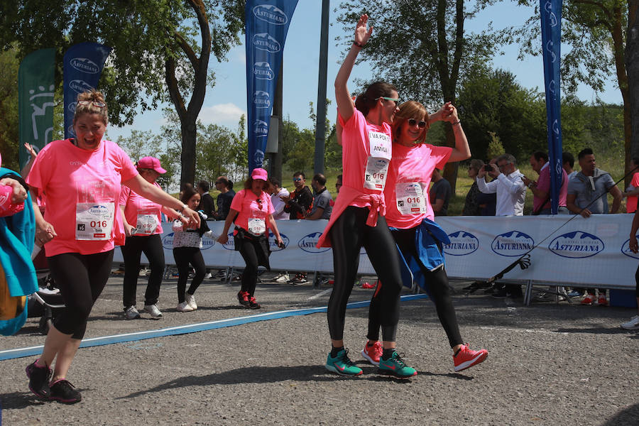 6.000 participantes toman parte en la Carrera de la Mujer que en su decimosegunda edición vuelve a concienciar sobre la prevención del cáncer de piel