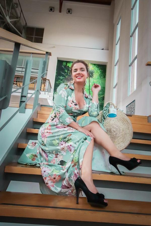 La 'instagramer' Vanessa Mulas nos muestra diferentes opciones para introducir un toque 'retro' a tu look