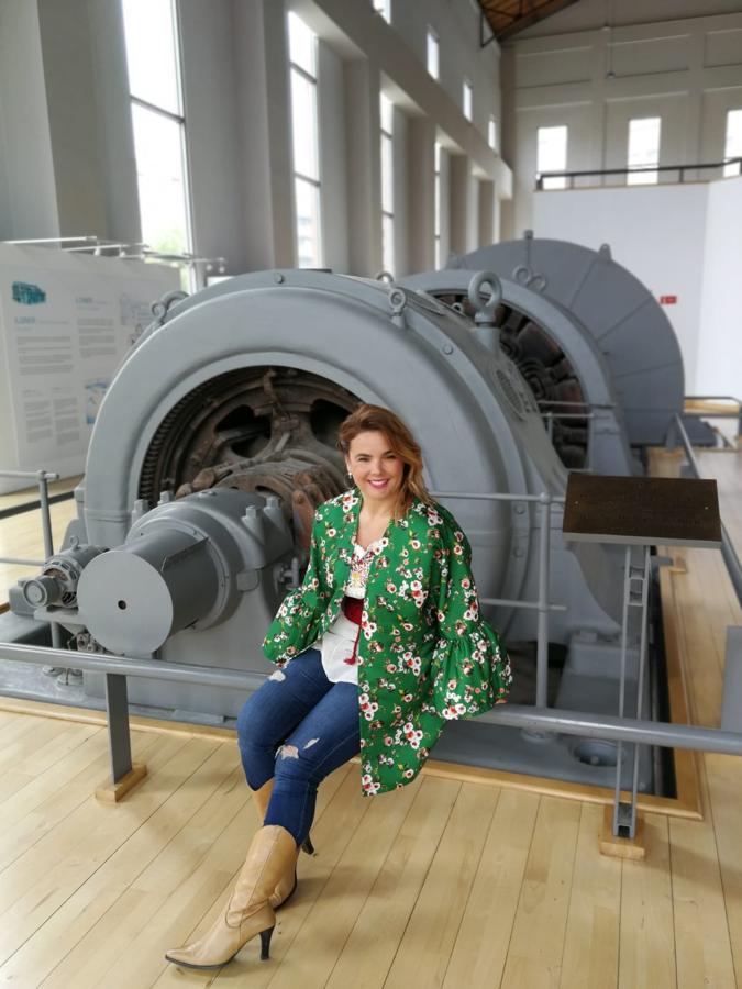 La 'instagramer' Vanessa Mulas nos muestra diferentes opciones para introducir un toque 'retro' a tu look