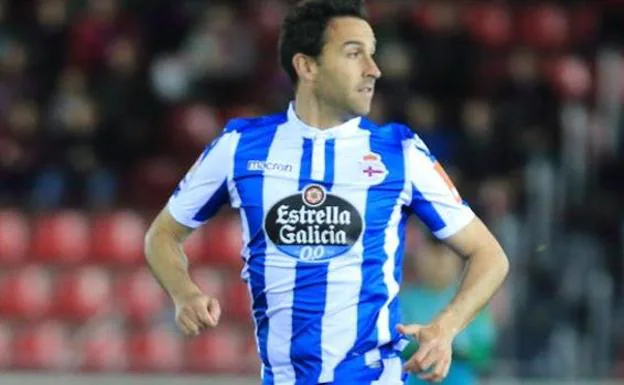 Iñigo López, durante un partido con el Deportivo. 