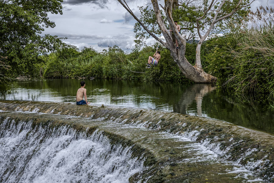 Zona de baño de Linares (Berantevilla) en el río Ayuda.