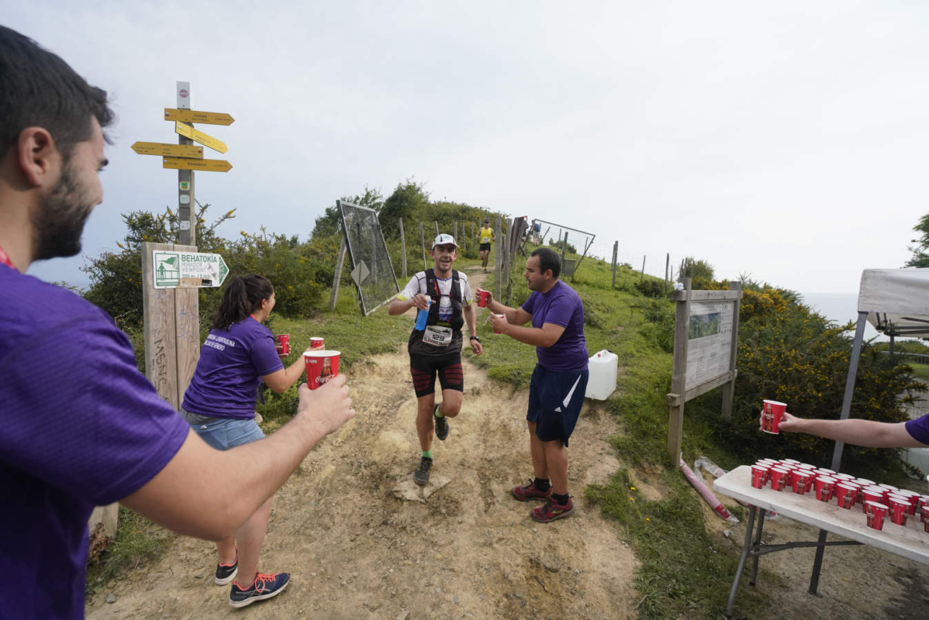 Gran ambiente el que se ha vivido en las carreras del Flysch Trail, donde el calor ha sido protagonista y ha hecho mella en los corredores.