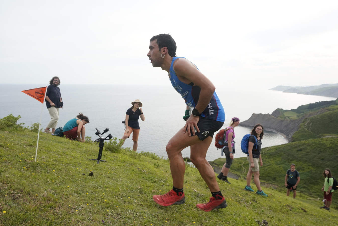 Gran ambiente el que se ha vivido en las carreras del Flysch Trail, donde el calor ha sido protagonista y ha hecho mella en los corredores.