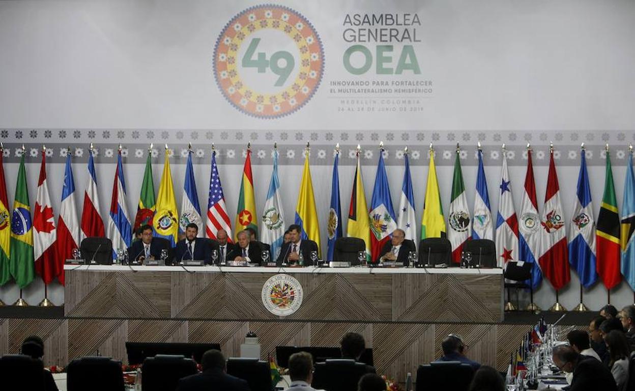 Asamblea de la OEA, en Medellín (Colombia).
