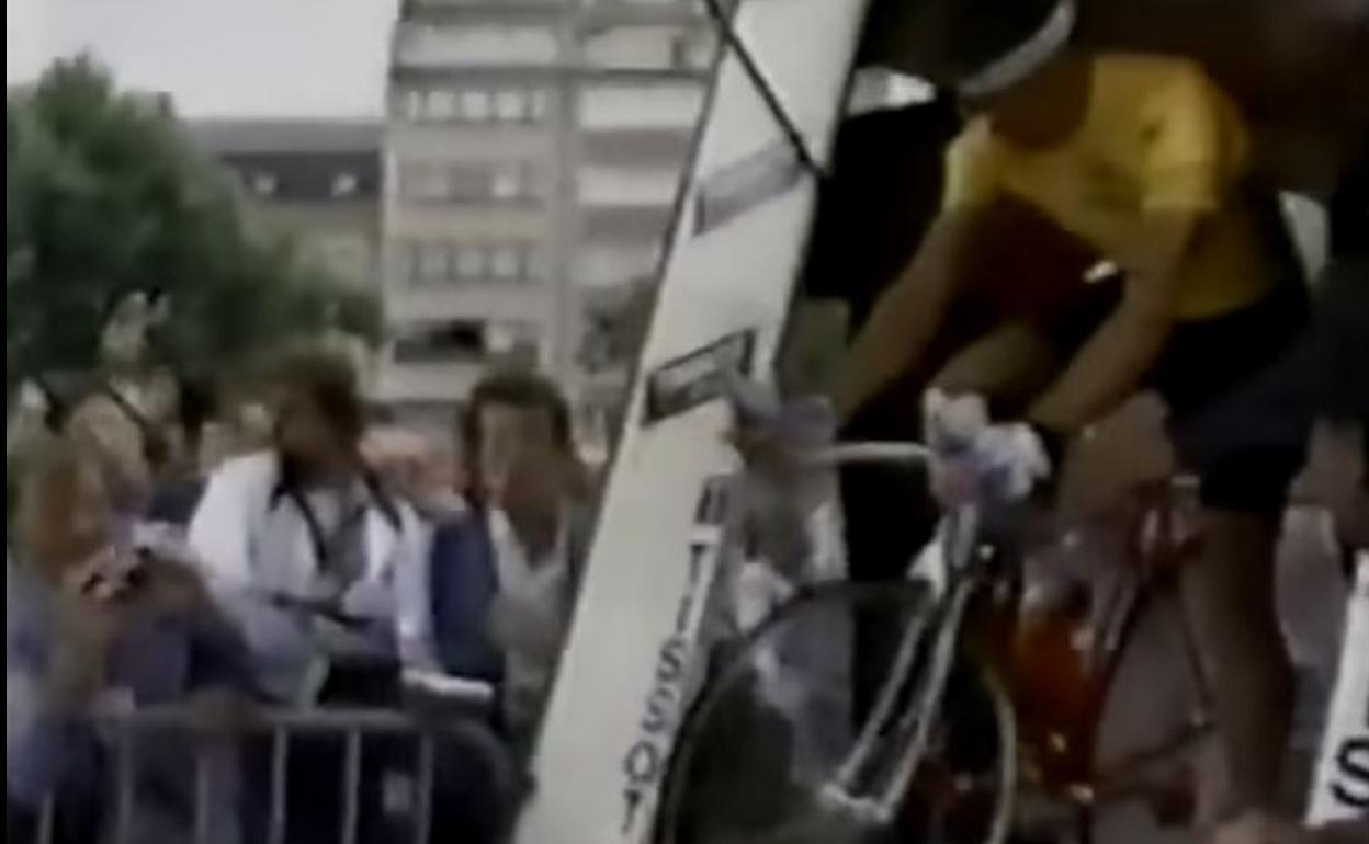 Momento en el que Pericó sale en la prólogo.