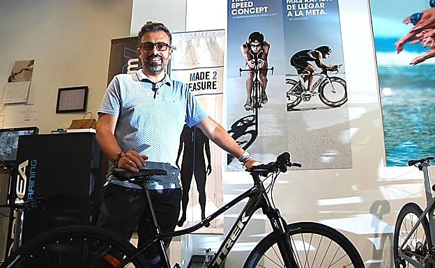 Álvaro González de Galdeno.