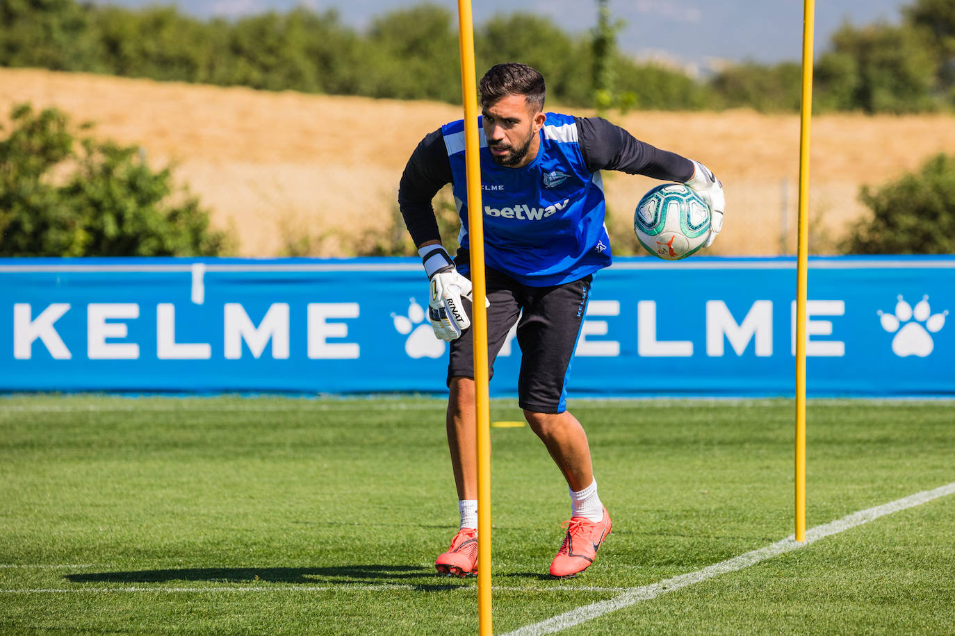 Fotos: Así ha sido el primer entrenamiento del Alavés