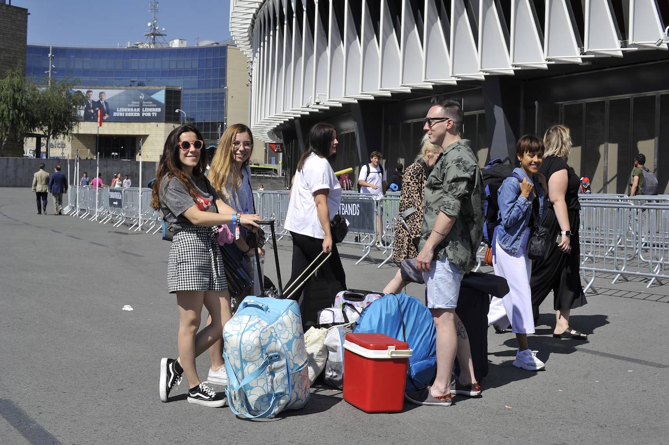 Fotos: Llegan a Bilbao los primeros festivaleros del BBK Live 2019