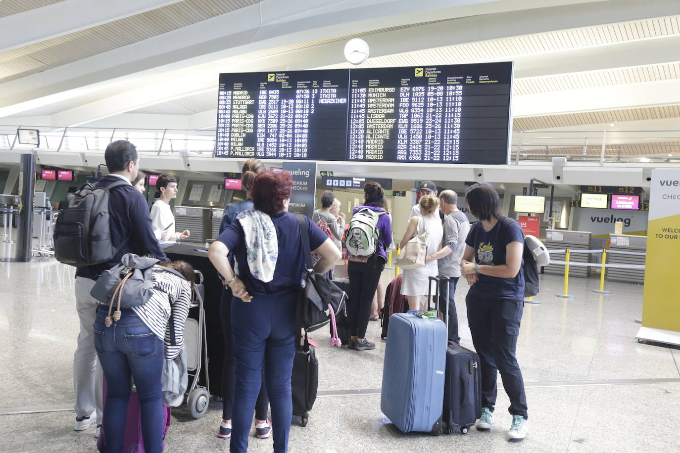 Fotos: Las imágenes del aeropuerto en la jornada de huelga