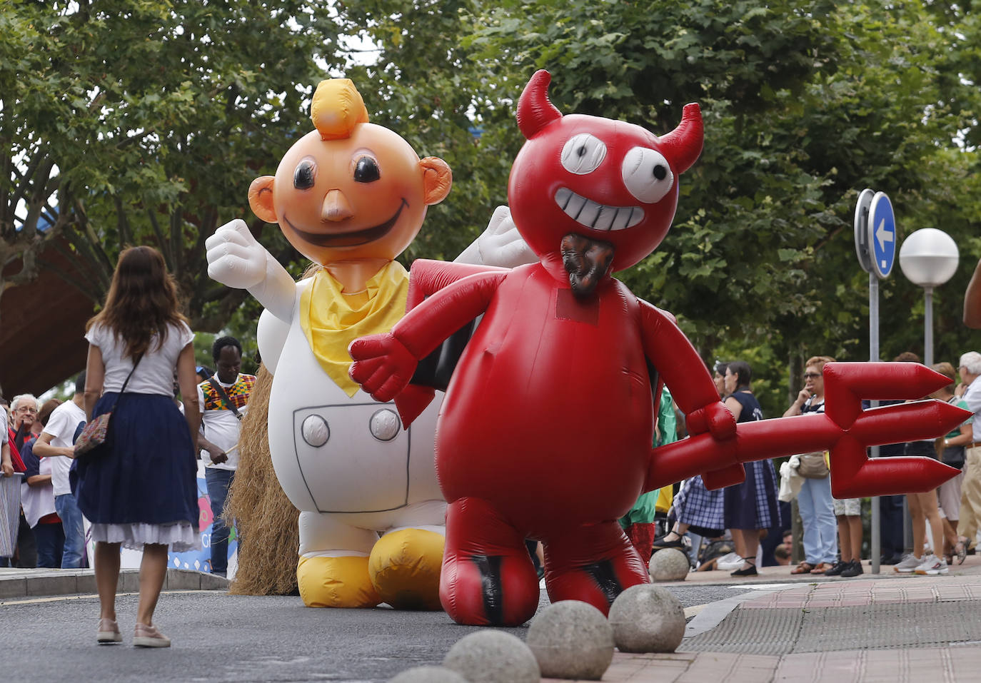 La localidad fabril, inmersa en los 'cármenes'