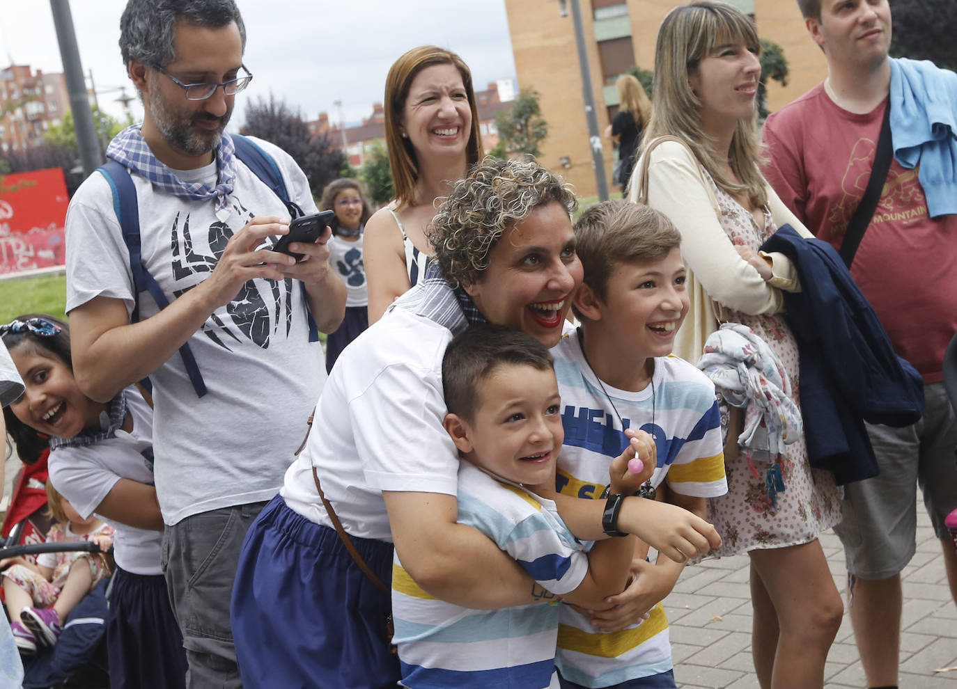 La localidad fabril, inmersa en los 'cármenes'