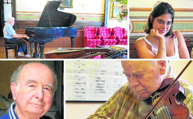 Arriba, Angelo Bonamore, pianista de 85 años, tocando en un salón de la residencia y Livia Lanno, de 21 años. Abajo, Roberto Ruozi y Renato Franco Perversi, violinista de 87 años.