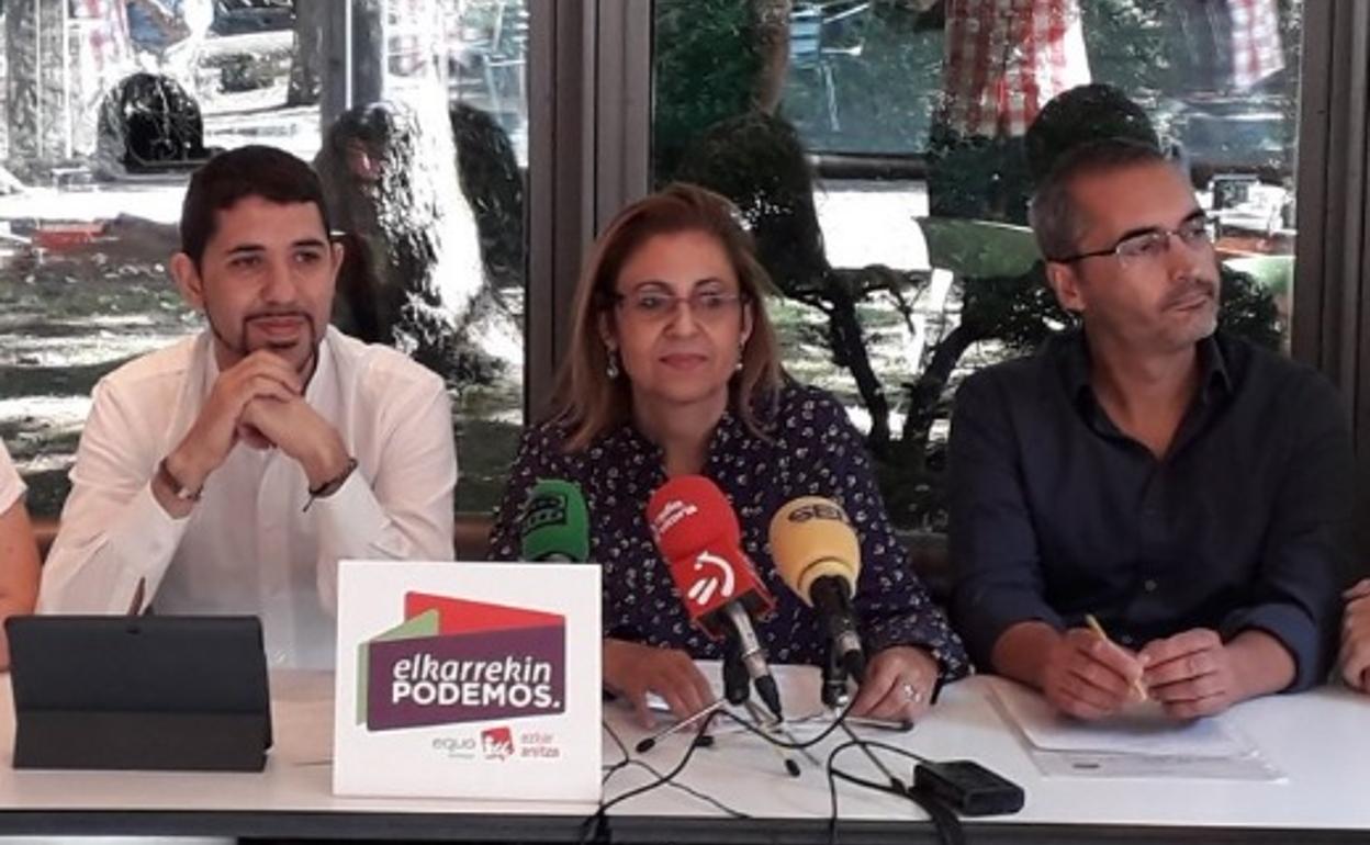 Óscar Fernández, Arantxa Abecia y David Rodríguez, durante la rueda de prensa.