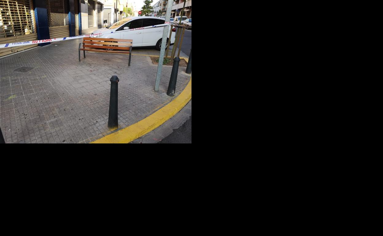 Apuñalado al defender a un niño de un atraco en Valencia