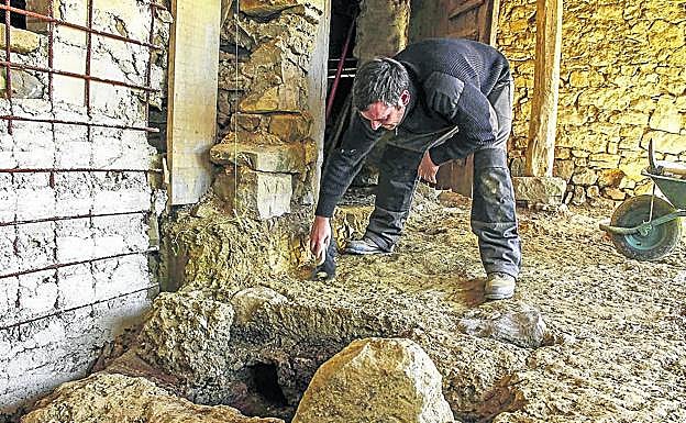 Zapata interior en la que se apoyó una de las vigas de la prensa de sidra mientras funcionó. 