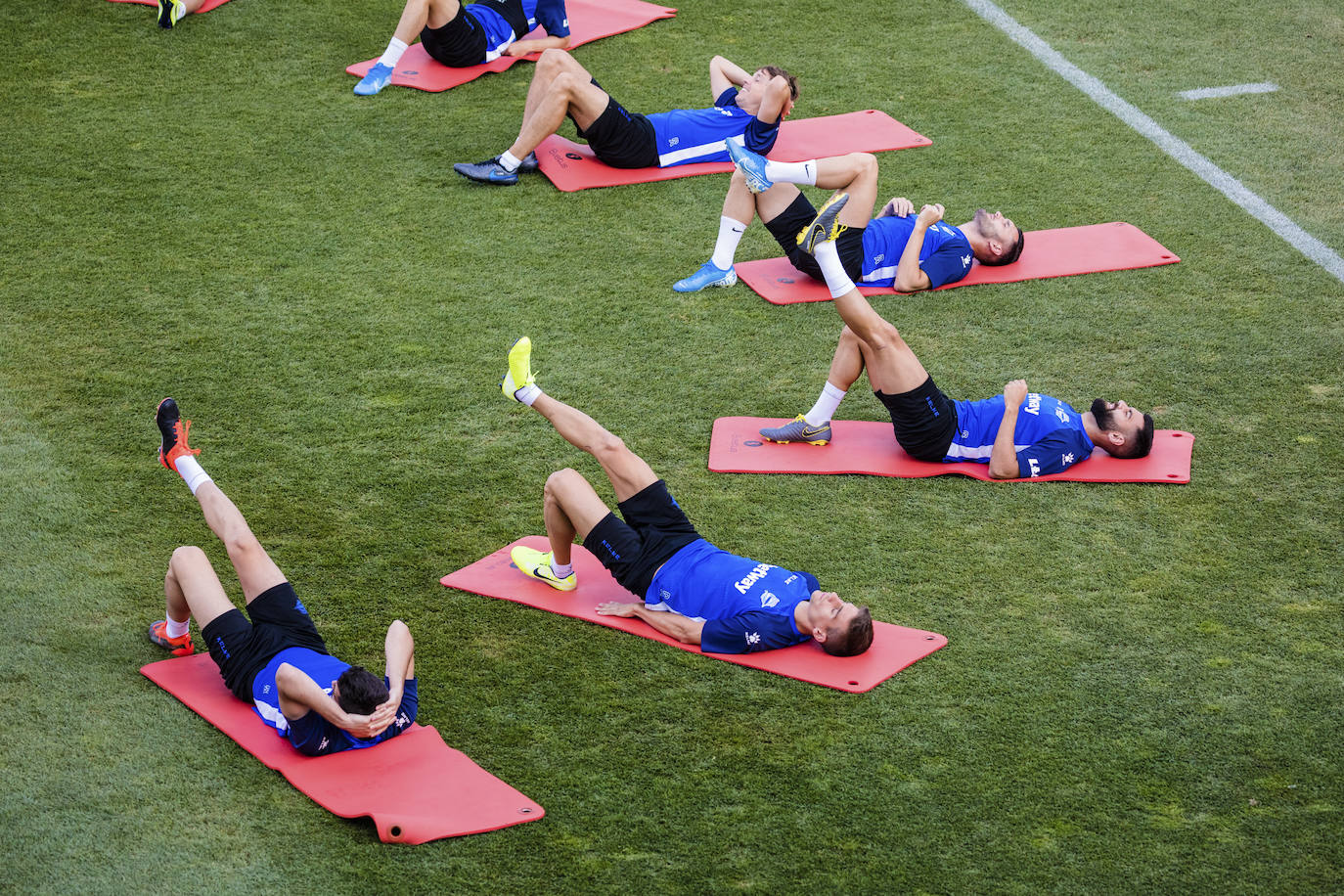 Fotos: El Alavés trabaja en Los Ángeles de San Rafael