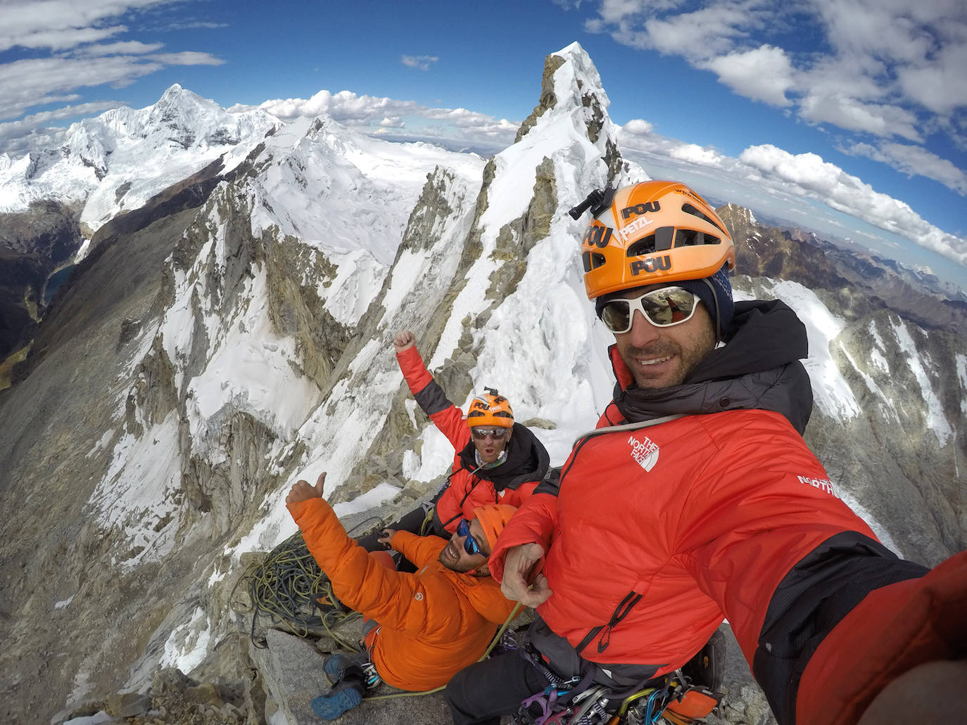 Fotos: Los Pou logran la primera ascensión a la cara norte del Cashan Oeste de los Andes