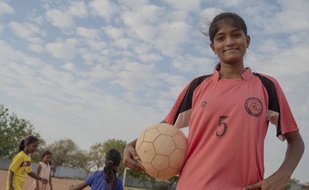 Mounika se ha convertido en entrenadora de la Academia de Deportes de Anantapur. 