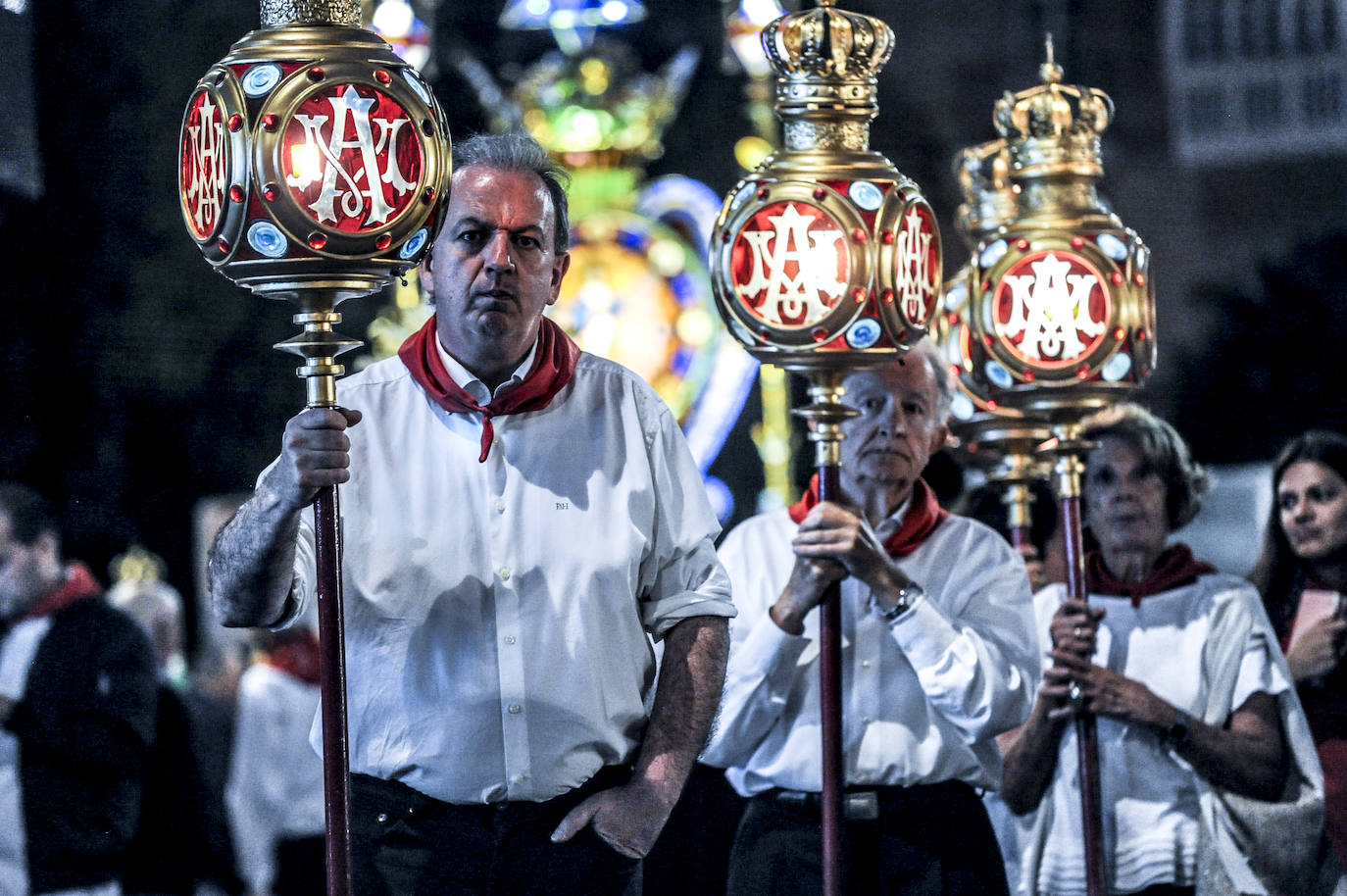 Fotos: La procesión del Rosario de los Faroles, en imágenes