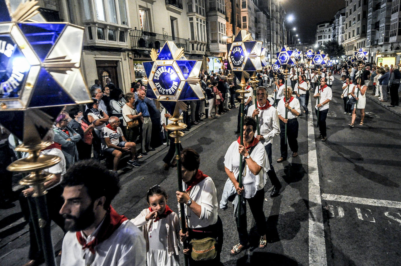 Fotos: La procesión del Rosario de los Faroles, en imágenes