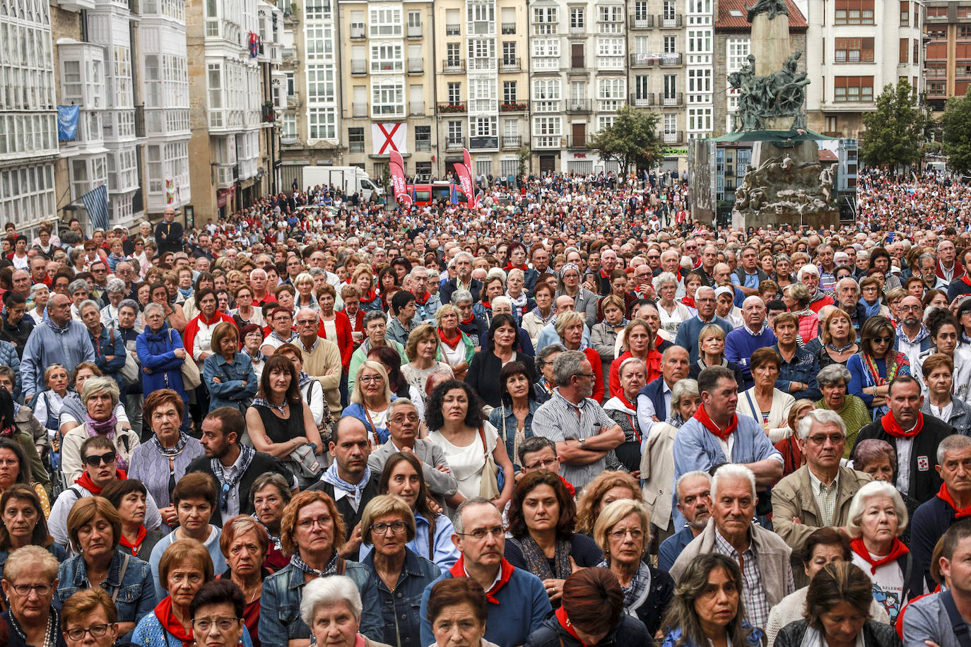 Fotos: Multitudinario Rosario de la Aurora