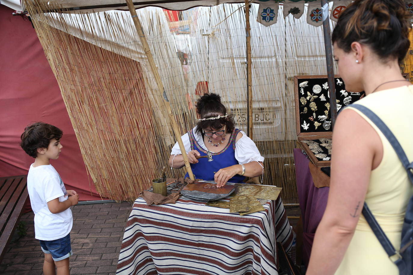 Fotos: Feria medieval en Bilbao