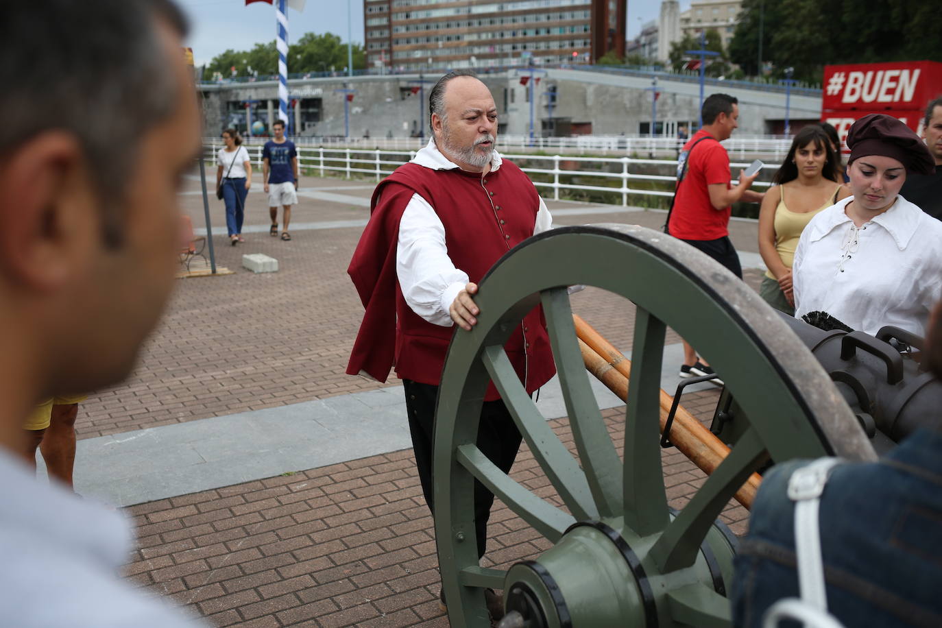 Fotos: Feria medieval en Bilbao