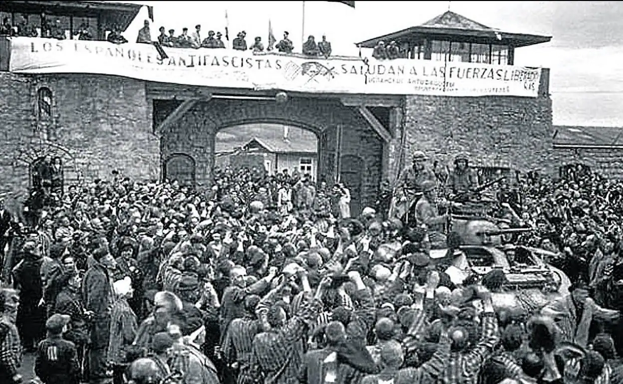 Momento de la liberación de Mauthausen en abril de 1945 por las tropas norteamericanas. 