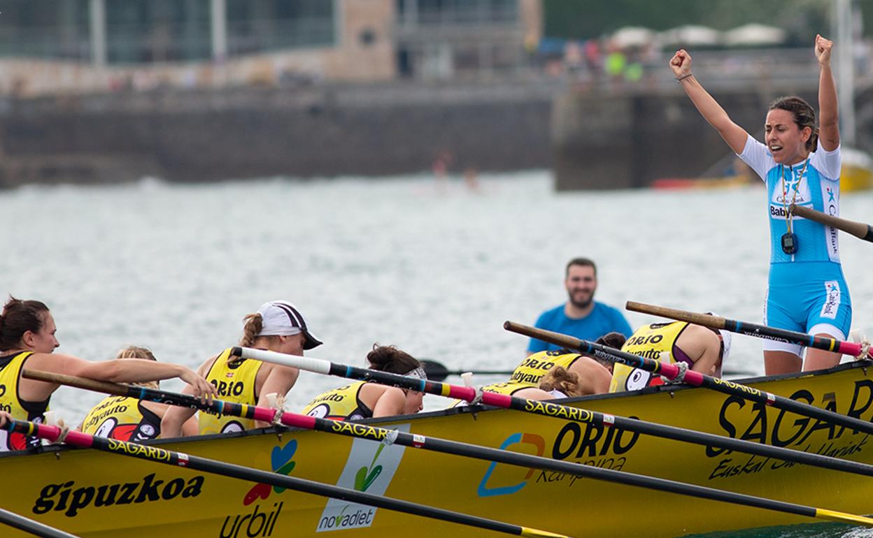 Las remeras de Orio celebran el título de liga.