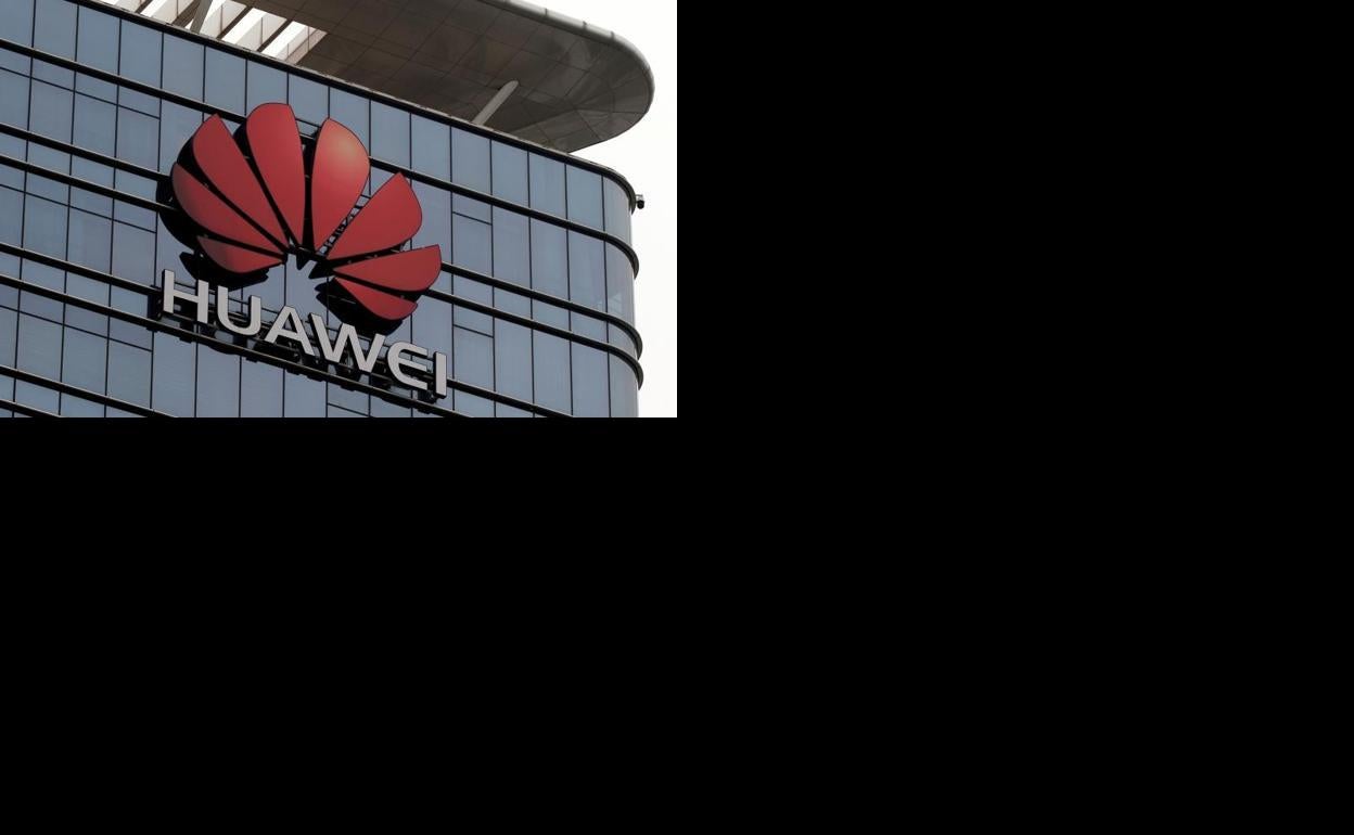 Huaweik bere sistema eragile propioa kaleratu berri du