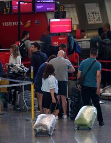 Imagen secundaria 2 - Se mantiene la normalidad tras el segundo de los paros previstos para hoy en el aeropuerto de Loiu