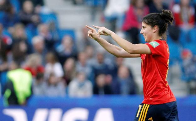 Lucía García, durante un partido en el Mundial de Francia.