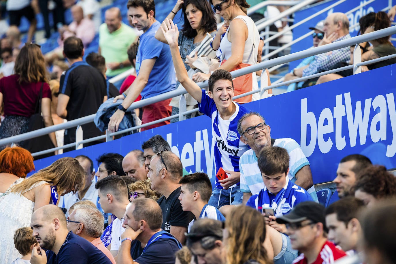 Las mejores fotos del encuentro de la segunda jornada de LaLiga disputado en el estadio de Mendizorroza