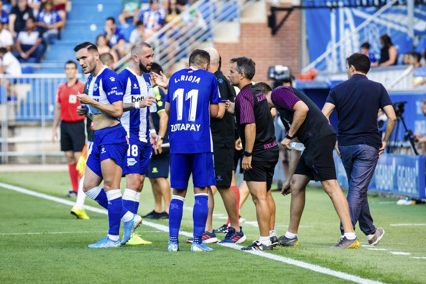 Las mejores fotos del encuentro de la segunda jornada de LaLiga disputado en el estadio de Mendizorroza