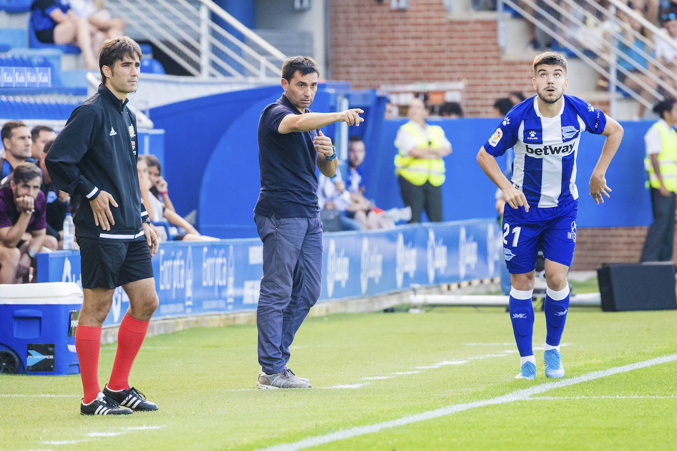 Las mejores fotos del encuentro de la segunda jornada de LaLiga disputado en el estadio de Mendizorroza