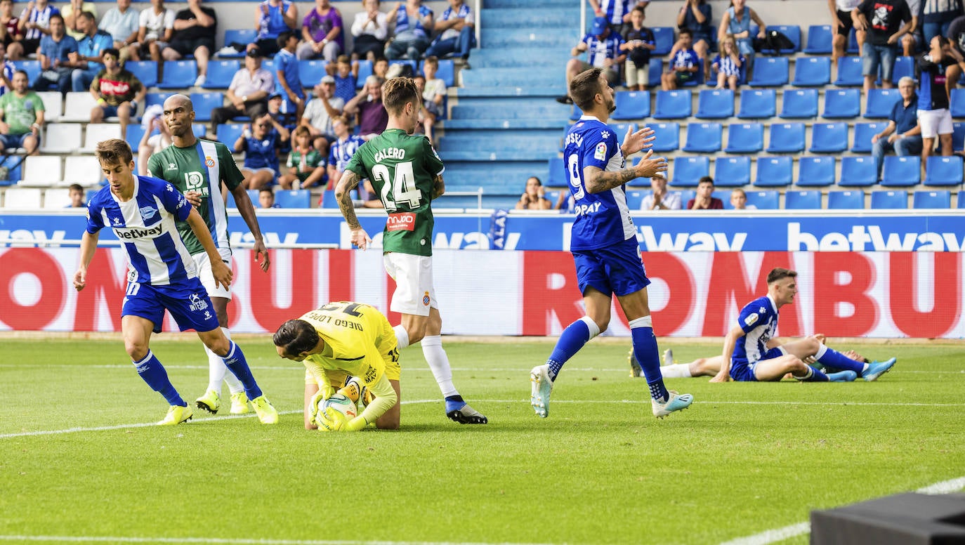 Las mejores fotos del encuentro de la segunda jornada de LaLiga disputado en el estadio de Mendizorroza