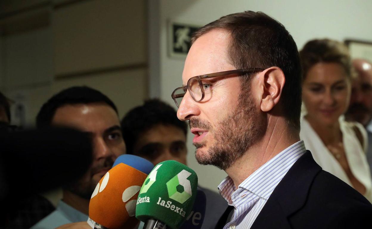 El portavoz del PP en el Senado, Javier Maroto.