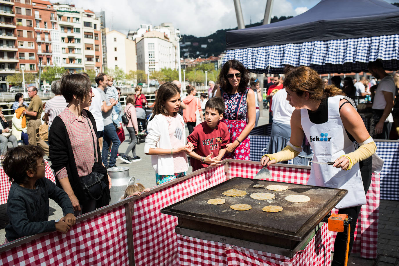 Fotos: Las imágenes de la fiesta de Fekoor en el Arenal de Bilbao