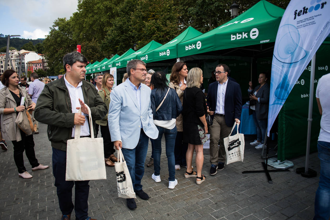 Fotos: Las imágenes de la fiesta de Fekoor en el Arenal de Bilbao