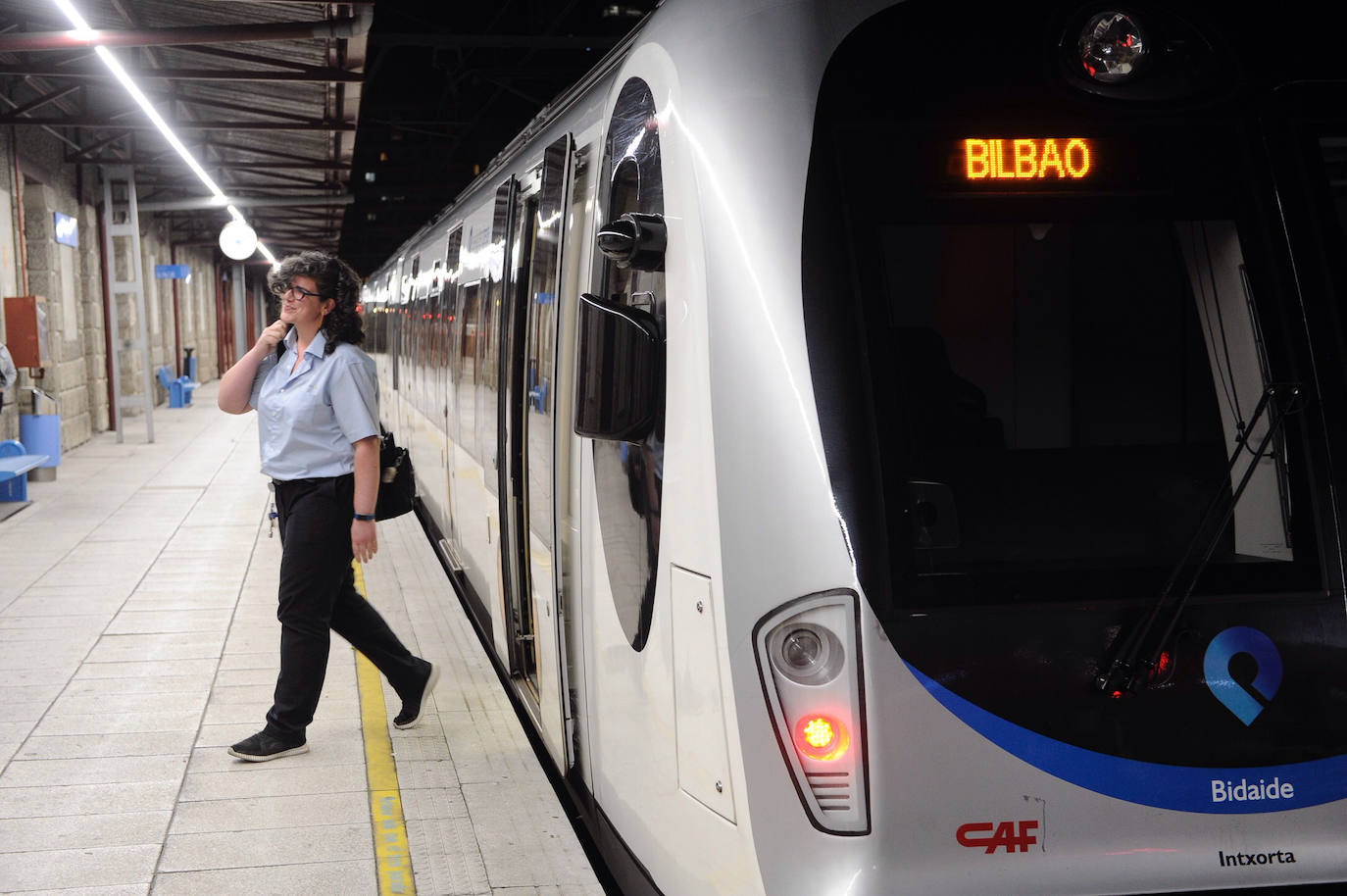 Fotos: El último tren en la estación de Atxuri