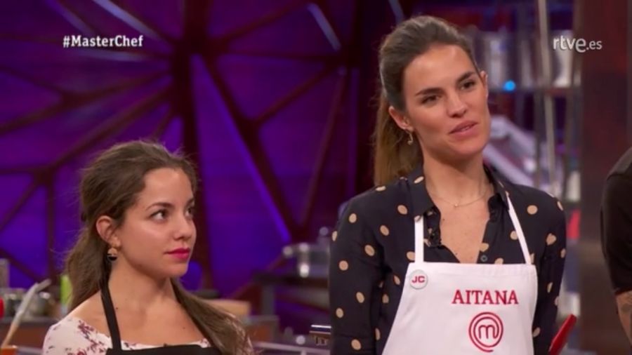 Aitana, la cuarta finalista de la última edición MasterChef España, ha asistido al enlace de una de sus compañeras de 'reality' con un look en tonos pastel cuidado al detalle