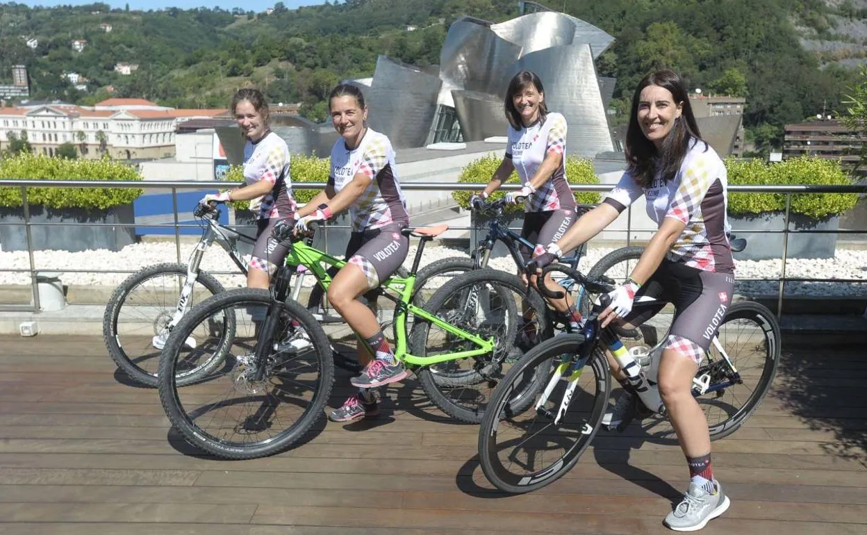 Las cuatro integrantes del equipo que completará los más de 700 kilómetros entre Madrid y Lisboa. 